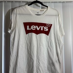 Levi's White and Red Women’s T-Shirt Size: X-Large